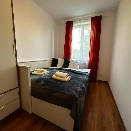 Tresor Pulaskiego Apartments Krakau Exterior foto