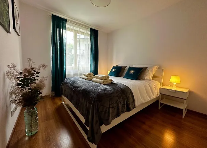 Tresor Pulaskiego Apartments